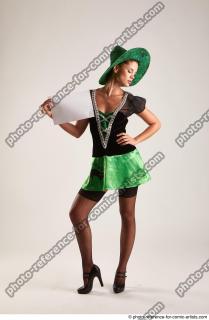 2020 01 LITTLE CAPRICE STANDING POSE WITH PAPER (12)